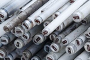 return fluorescent tubes